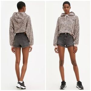 Levi’s 501 Women’s Original Shorts Distressed Denim Size 25 Raw Hem